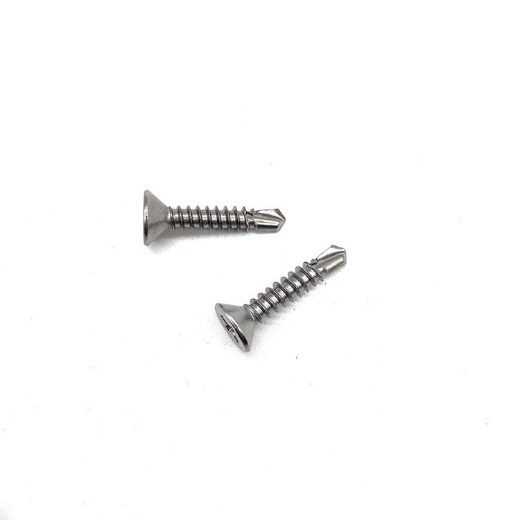 Tornillo autoperforante con cabeza avellanada plana de acero inoxidable 304 DIN7504p